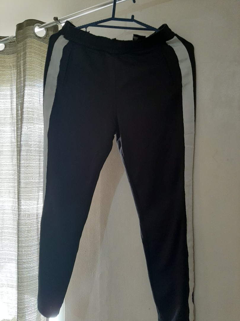nike tracksuit mens medium
