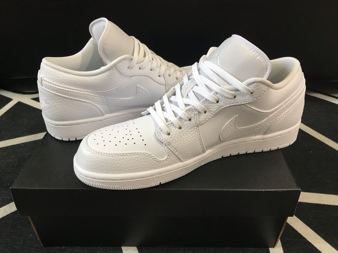 J1 triple clearance white