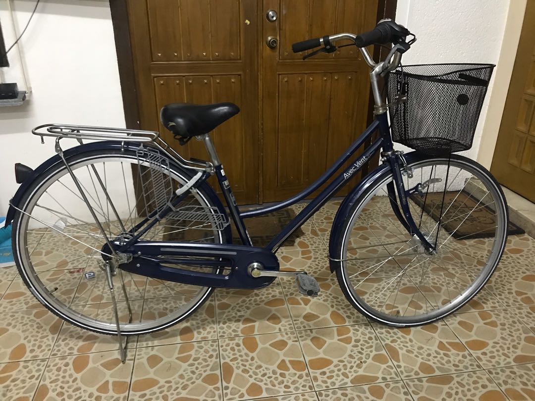Jap bike with shifter and FREE basket 