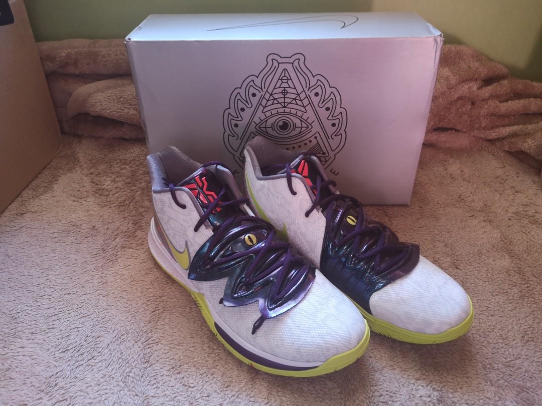 Kyrie 5 hotsell kobe collab