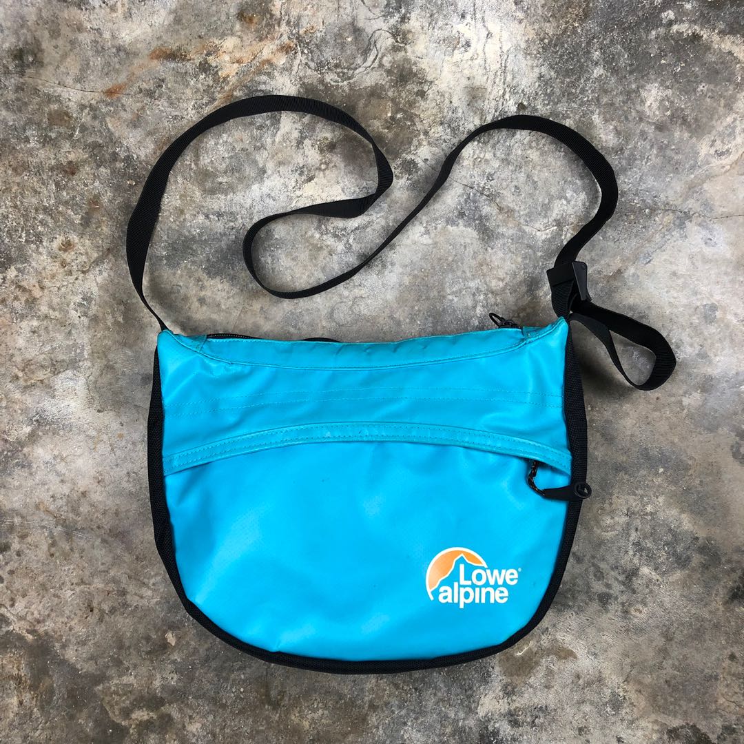 Lowe alpine sales sling bag