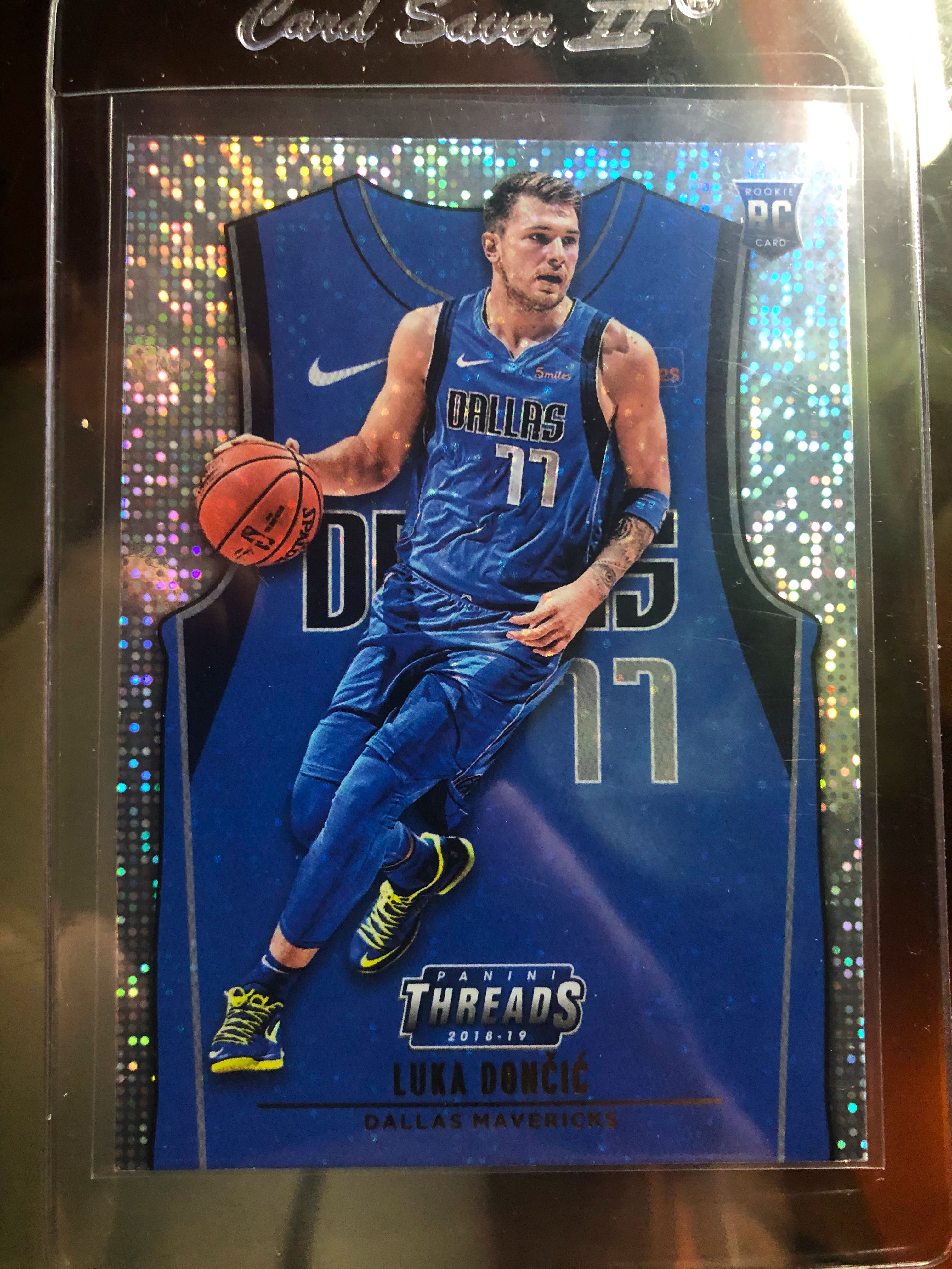 Luka Doncic 2018 Rookie Card Panini Threads Dazzle Jersey Silver