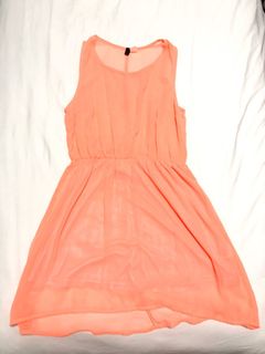 (Category: ) located in . Submitted by afwardrobe (Listing ID 1021273951, Image 1). Description: .
