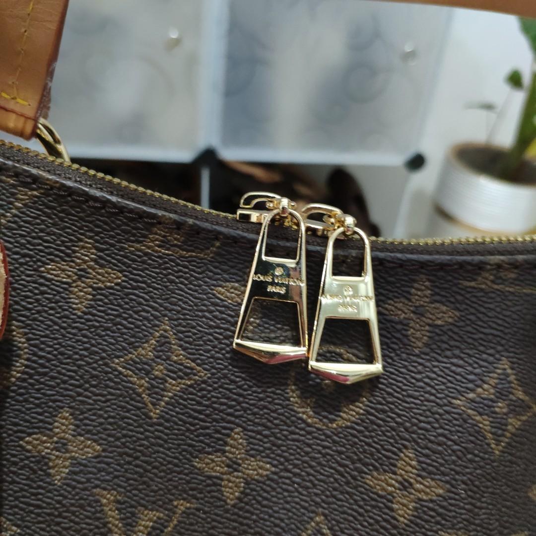 Louis Vuitton Lymington Handbag