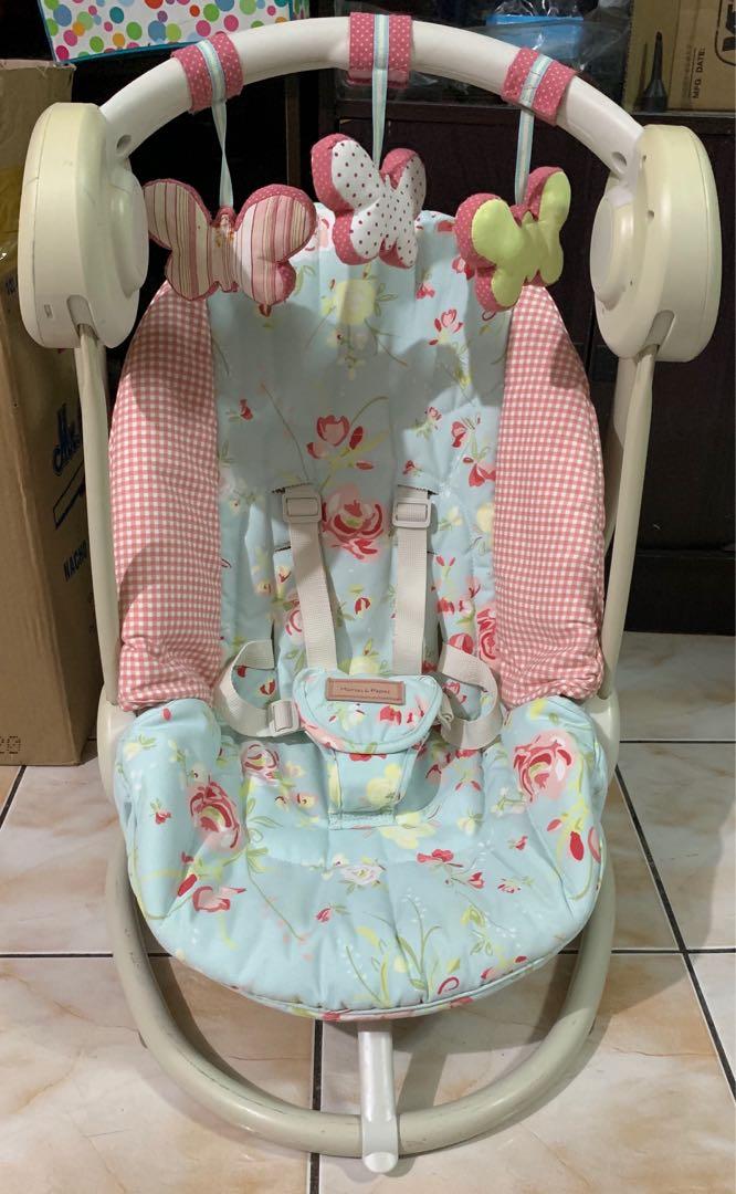 mamas and papas swing chair batteries