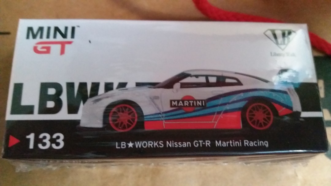 Mini Gt Lb Works Nissam Gtr Martini Racing 133 玩具 遊戲類 玩具 Carousell
