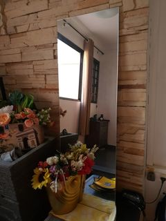 (Category: ) located in . Submitted by rookieep (Listing ID 1021039971, Image 1). Description: .