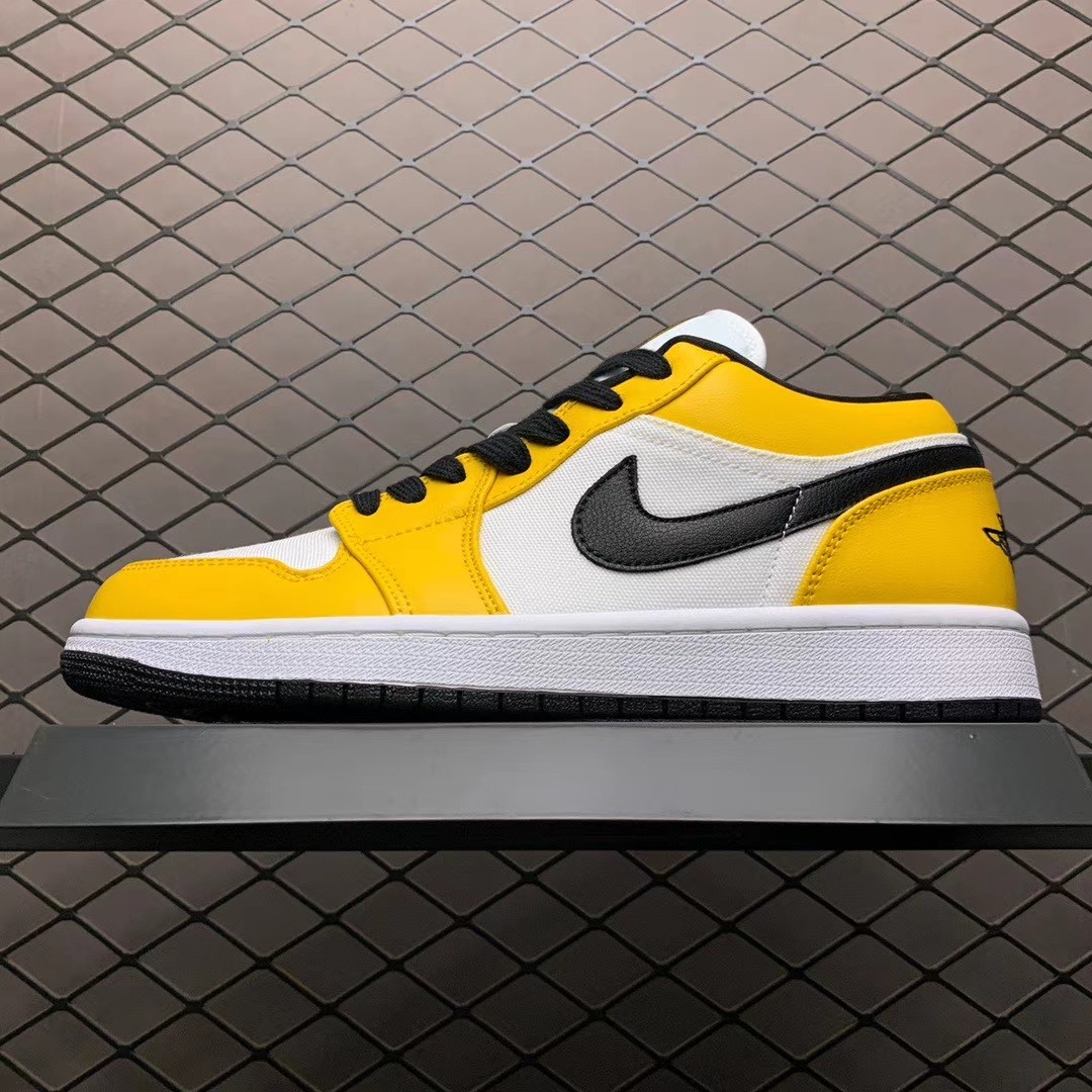 nike fashion shoe