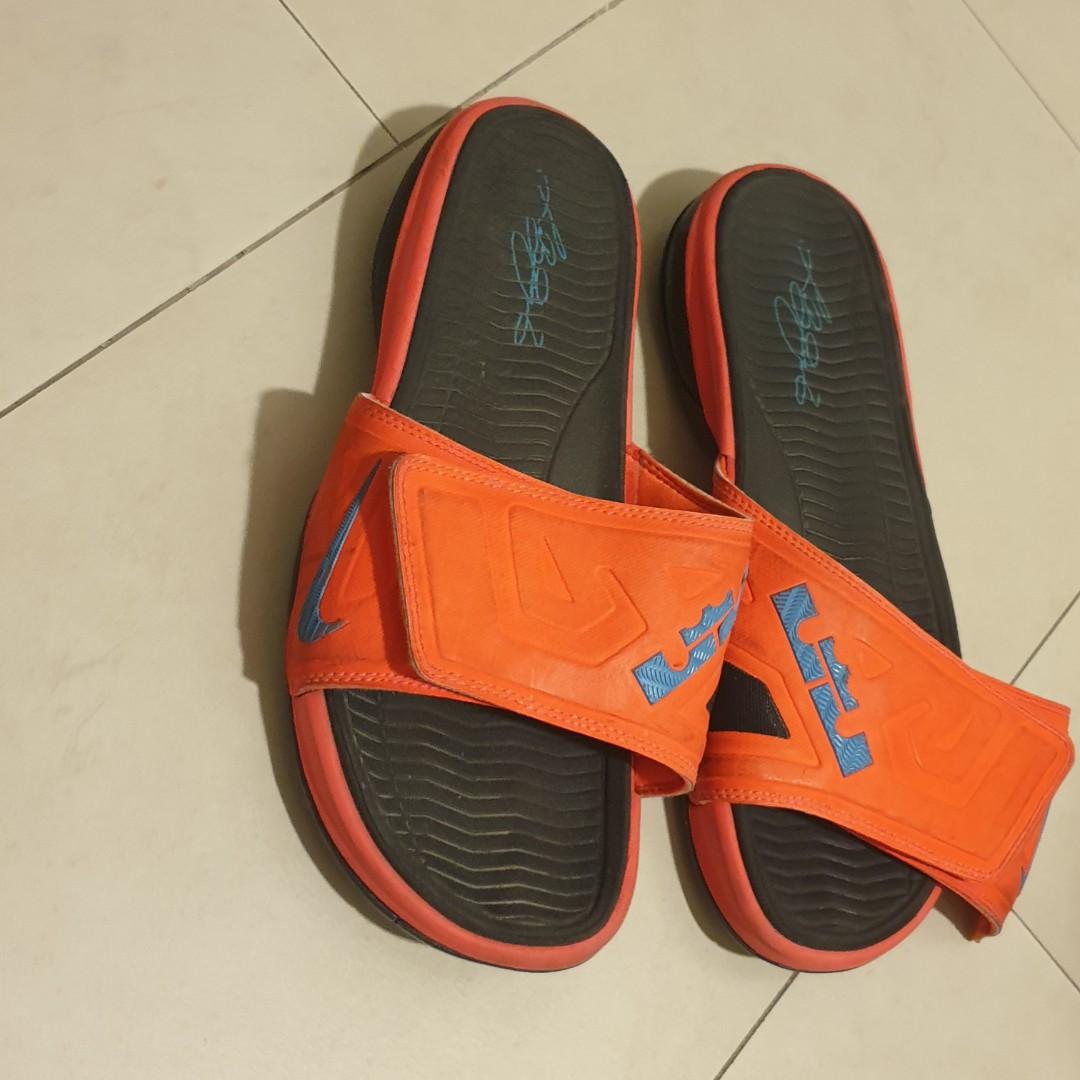 Lebron slippers outlet