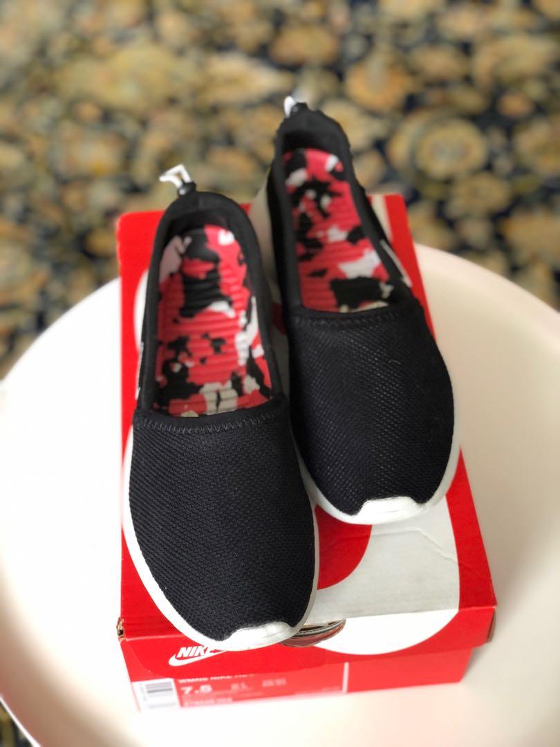 Roshe run slip on discount