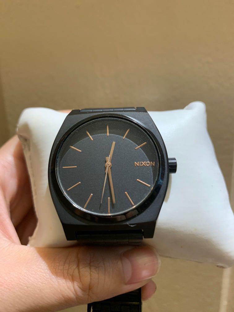 Nixon all black time teller deals