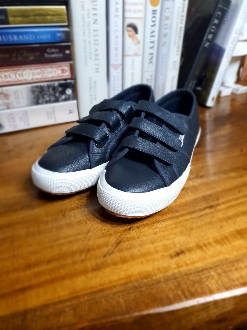 superga 2750 scratch
