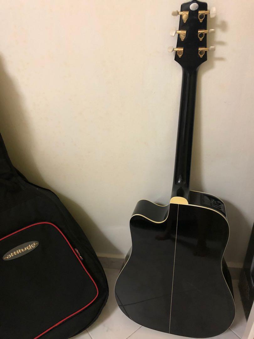 Takamine G series EG341SC