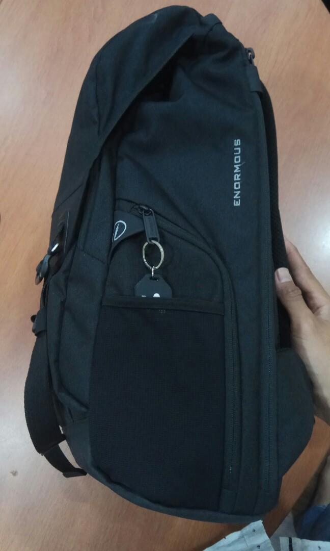 Bodypack enormous laptop backpack outlet