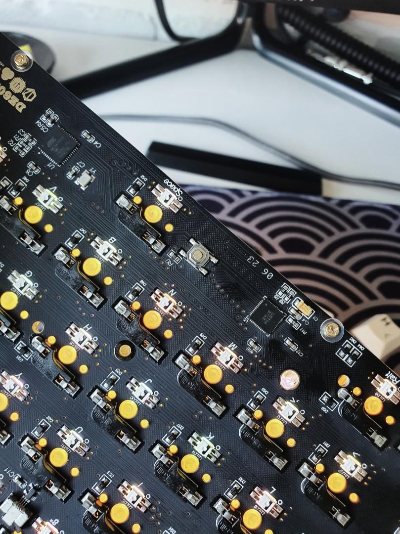 Tofu 60 eYellow Mechanical Keyboard, Computers & Tech, Parts