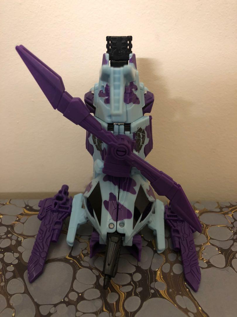 Transformers Generation 2 Vortex (Category: Toy Figures) located in Singapore. Submitted by ChamberlainHeight (Listing ID 1021178688, Image 3). Description: .