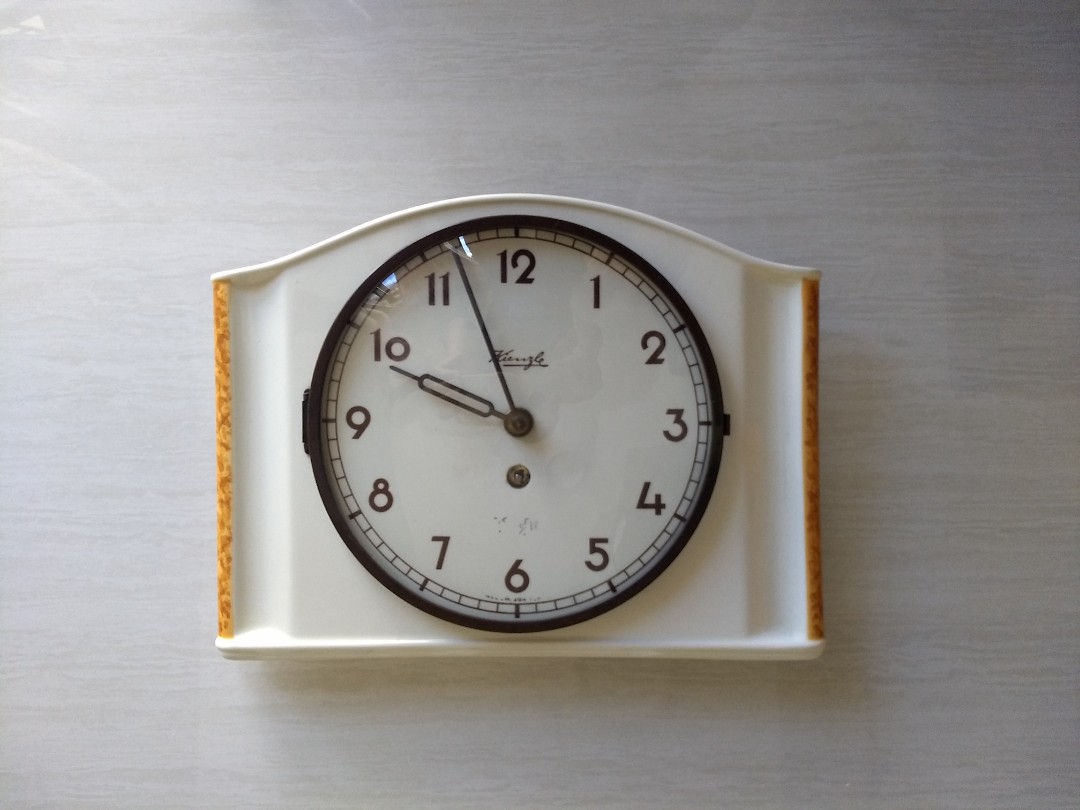 Vintage Kienzle Ceramic Wall Clock Antiques Vintage Collectibles On Carousell