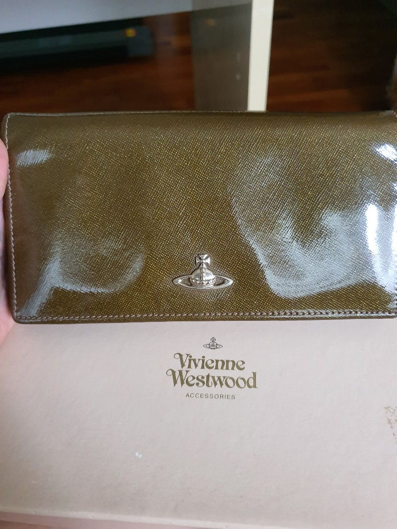 Vivienne Westwood Wallet on Chain @$45, Women's Fashion, Bags & Wallets ...
