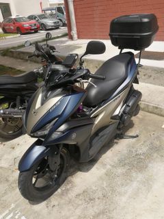 (Category: ) located in . Submitted by yannloo (Listing ID 1021075035, Image 1). Description: .