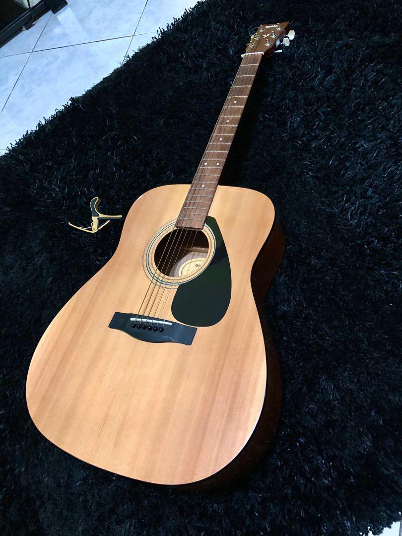 Yamaha F310 Acoustic Guitar Music Media Music Instruments On Carousell