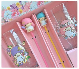 (Category: ) located in . Submitted by clothesforsales (Listing ID 1021361609, Image 1). Description: .