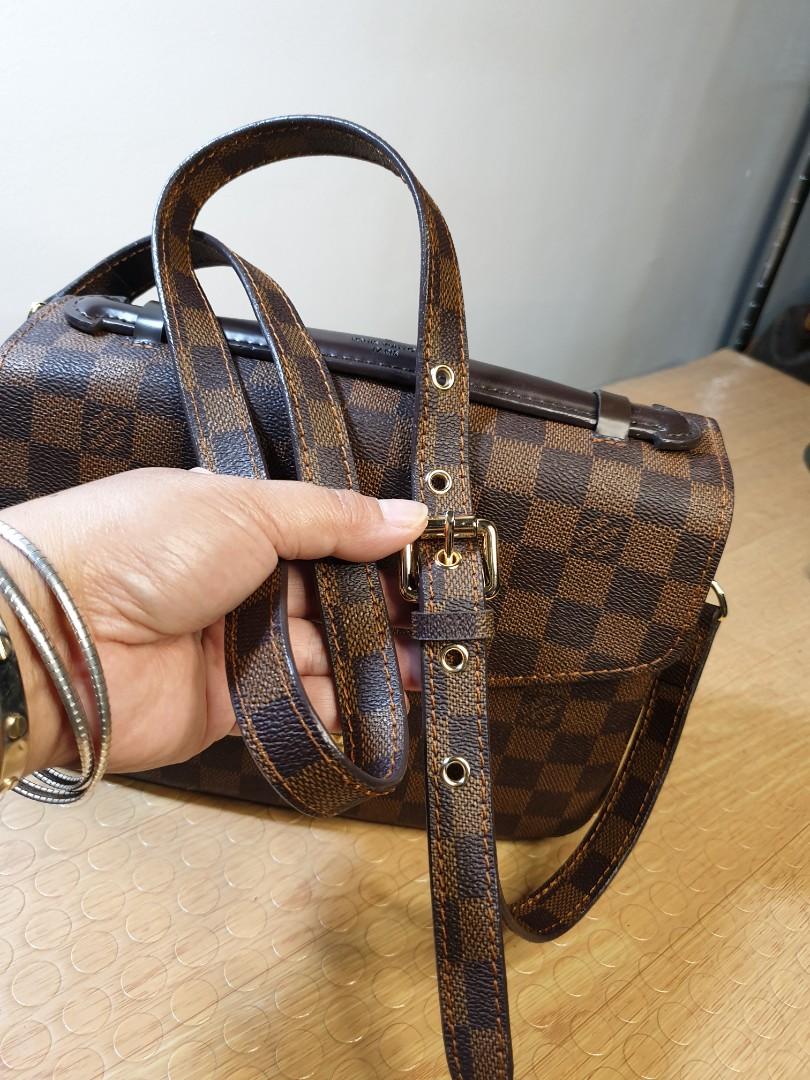 15646 - P2,500 LV Damier Ebene Metis Sling Bag, Women's Fashion, Bags &  Wallets, Cross-body Bags on Carousell