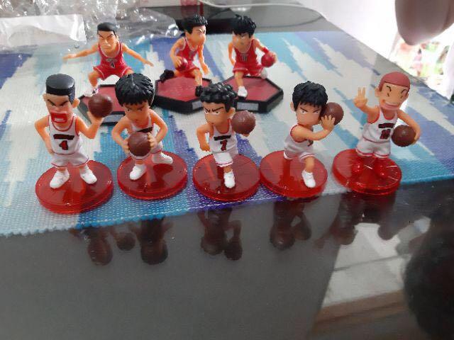 Action figure slumdunk 5-7cm 5in1 cake topper (Category: Figurines & Statues) located in Makati City. Submitted by jpal4141 (Listing ID 1021432063, Image 2). Description: Slam dunk figure Set of 5, Material：PVC， Packging：Plastic, High:7-8 Cm , Sakuragi #10, Rukawa #11, Mitsui #14, Akagi #4, Miyaki #7.