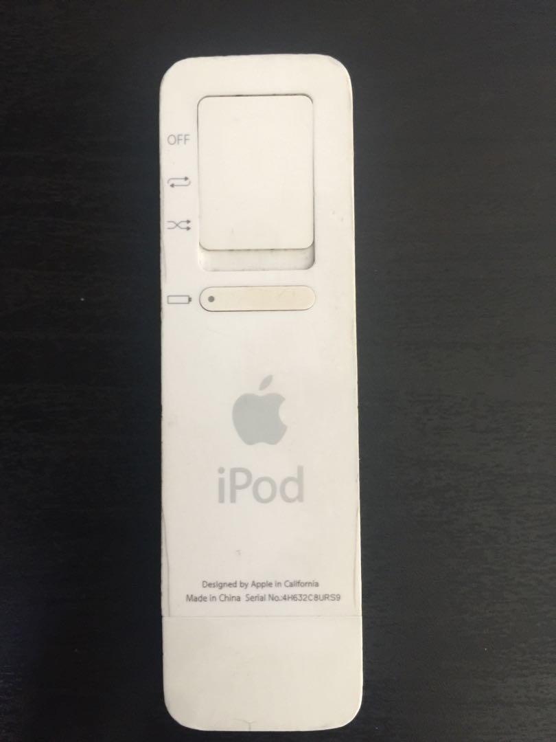 Apple iPod (Category: Portable Audio Accessories) located in Singapore. Submitted by mel_lee (Listing ID 1021387021, Image 2). Description: Apple iPod, one of the first few generation. It’s still in working condition. If you’re an avid apple product collector, this might be a gem for you. .