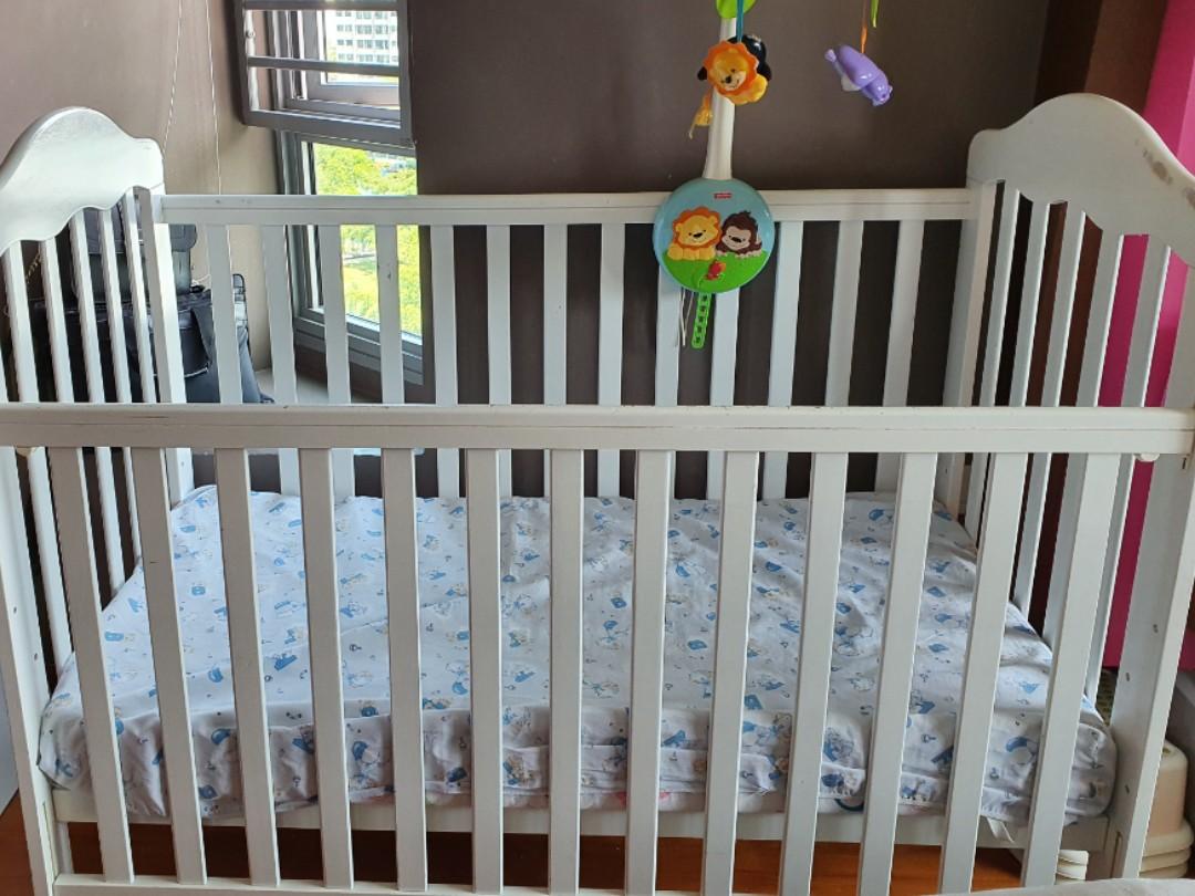 fisher price baby cot mobile