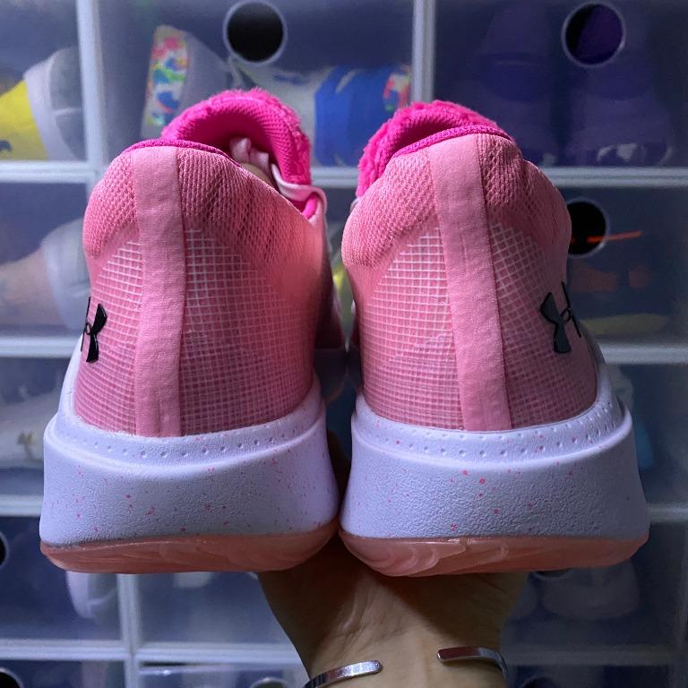 dennis smith jr pink shoes