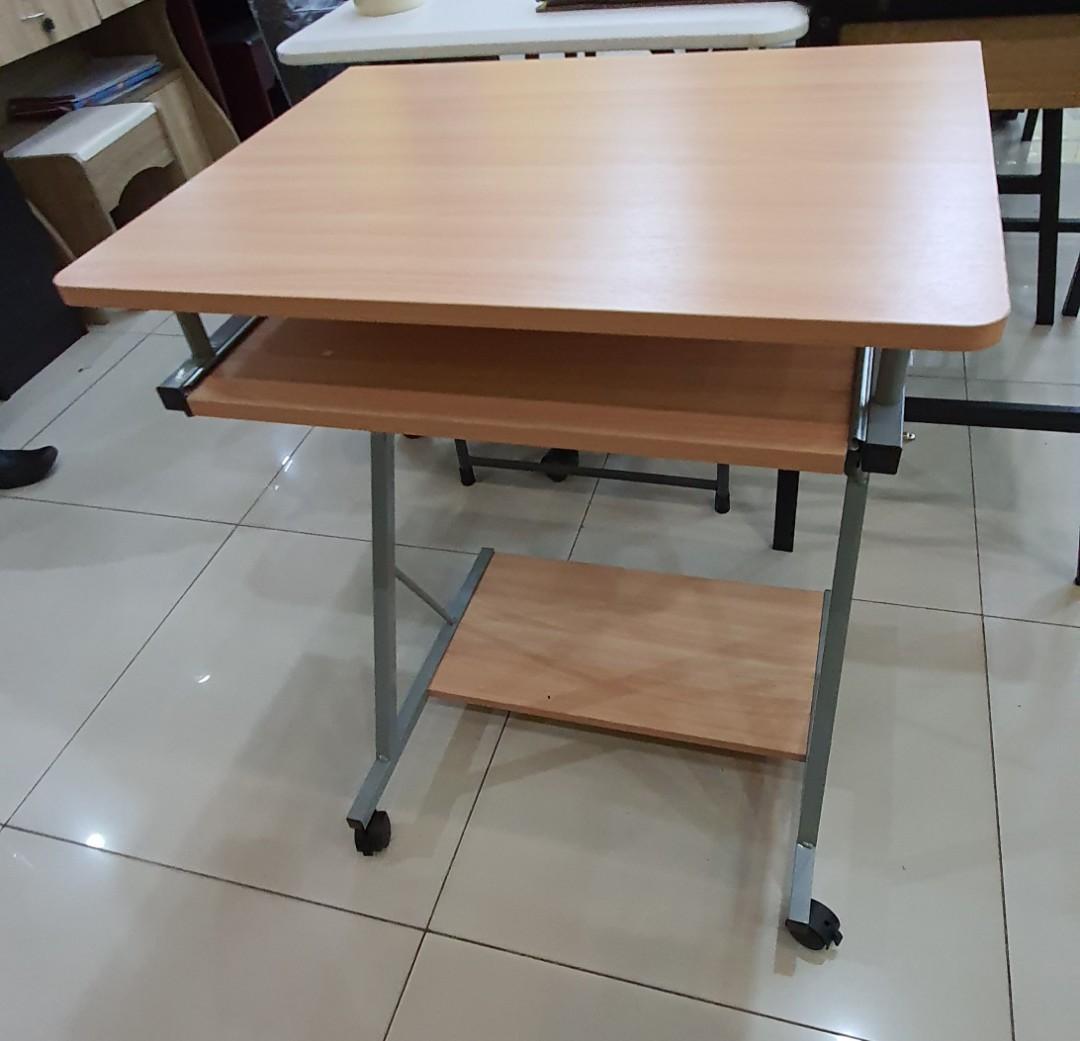 COMPUTER TABLE/ COMPUTER OFFICE TABLE (Category: Tables & Sets) located in Pasig City. Submitted by jdvntrdng (Listing ID 1021495717, Image 3). Description: COMPUTER OFFICE TABLE‼️ ✔with installed wheels for easy moving ✔with keyboard sliding tray ✔with single shelves below, for printer or for other items safe & one location positioning ✔very light & easy to setup ✔kids will love it ✔can also be used at any exhibit events ✔nicely laminated ✔size:
