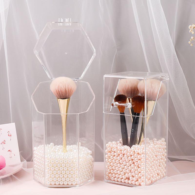 Cosmetic Makeup brush organizers holders (Category: Makeup) located in Manila. Submitted by winterbliss (Listing ID 1021455732, Image 3). Description: Price may vary depending on designs.