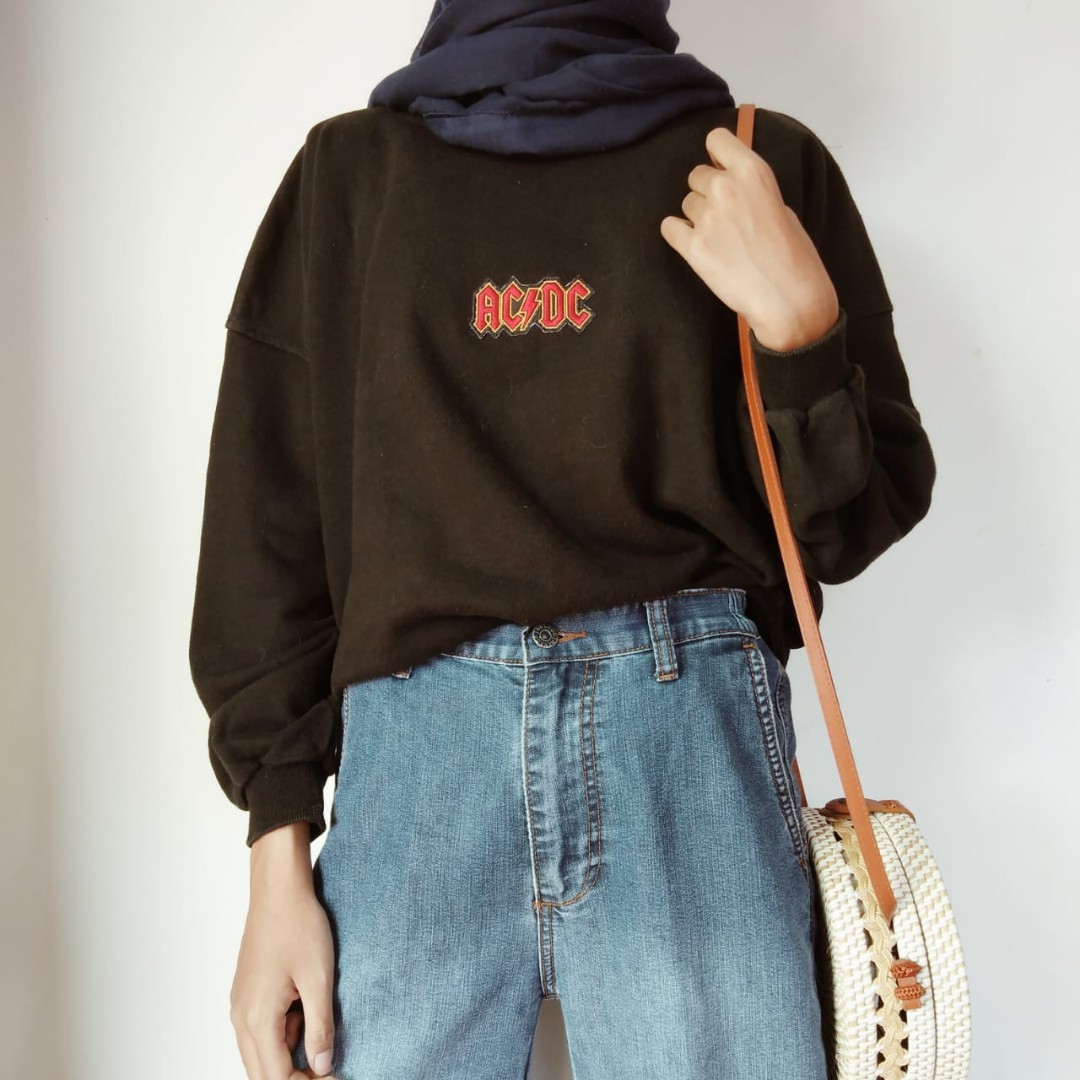 acdc crewneck