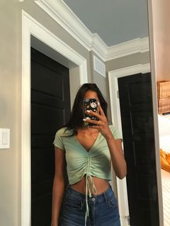 (Category: ) located in . Submitted by tocloset (Listing ID 1021518415, Image 1). Description: .