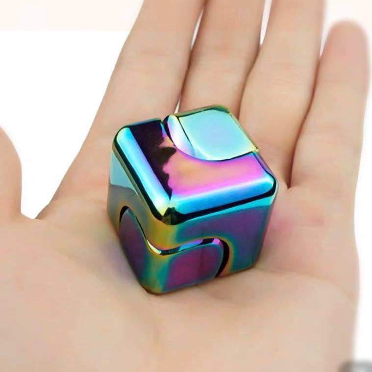 fidget spinner cube