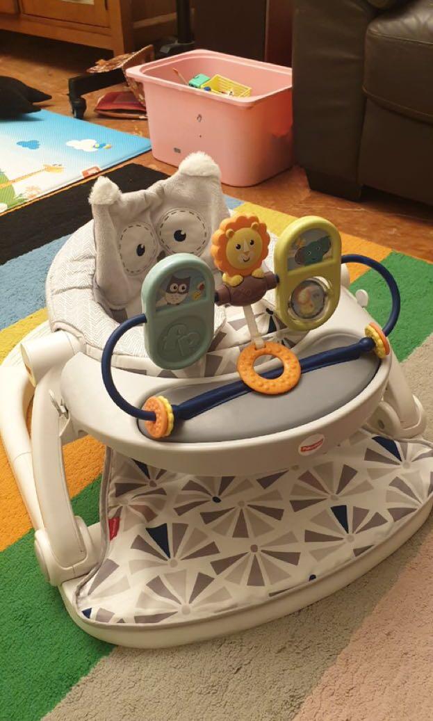 FisherPrice Sit me up Floor seat Owl