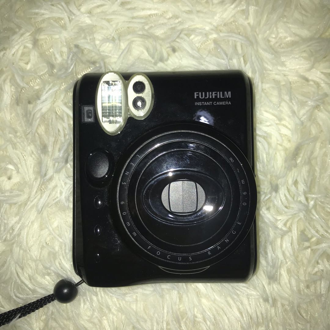 Fujifilm Instax Mini 50s Polaroid Camera Piano Black Fotografi Di Carousell