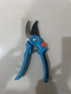 Garden Shears Garden Tools Supplies Carousell Philippines