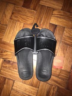(Category: ) located in . Submitted by chloecm (Listing ID 1021414456, Image 1). Description: .