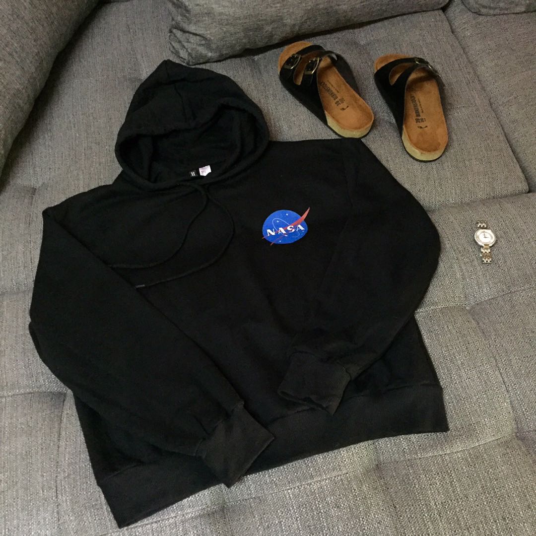 Hu0026M NASA HOODIE JACKET (REPRICED)(SALEEEEE!!!), Men's Fashion, Tops u0026 Sets,  Hoodies on Carousell