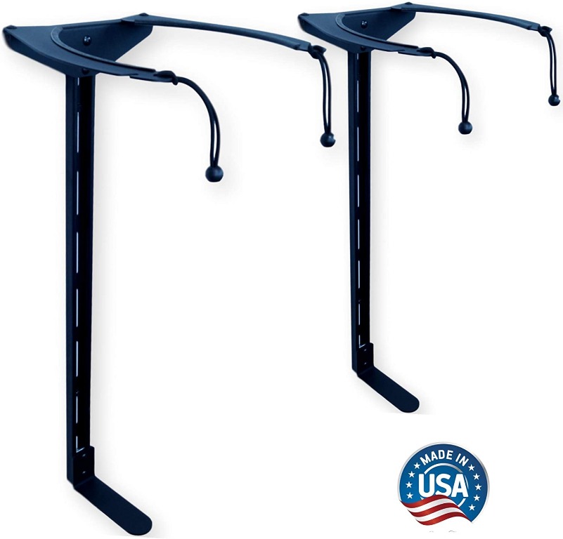 Hang golf bag on wall top