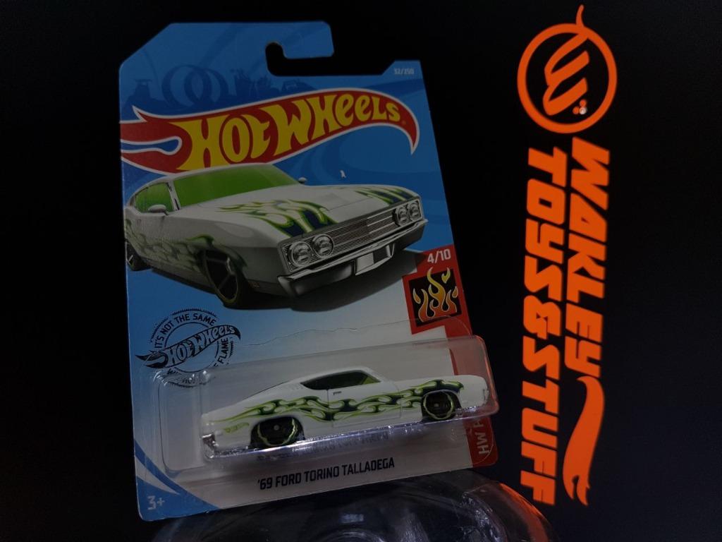 Hot wheels 69 ford torino talladega hw flames 2025