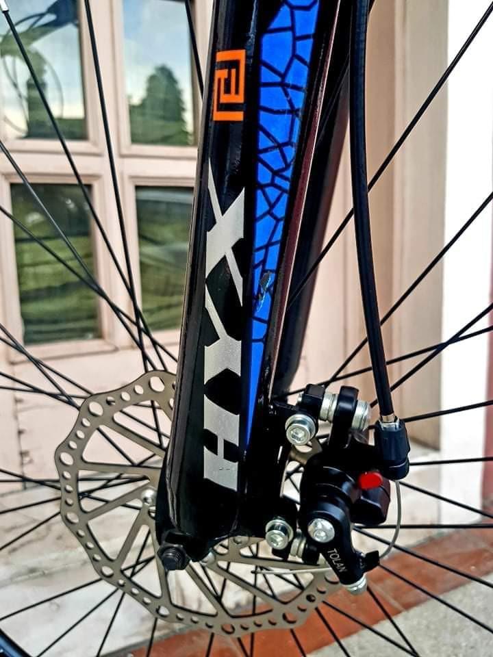 hyx mountain bike specs