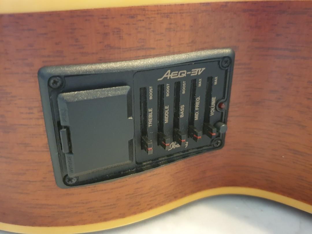 Ibanez AG200e artwood Semi Acoustic Guitar (with working preamp