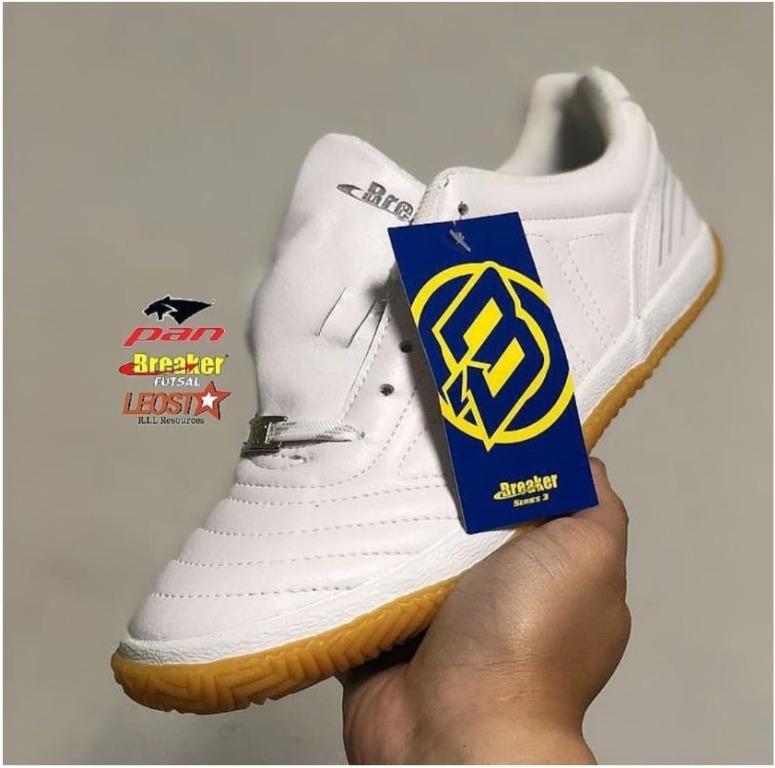 KASUT FUTSAL BREAKER BK13 OLD SKOOL Sports Equipment Sports