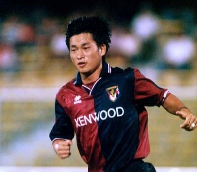 Kazu Genoa 三浦知良 仿 熱拿亞主場 男裝 外套及戶外衣服 Carousell