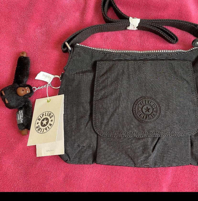 Kipling eleanor sling bag (black), Women's Fashion, Bags & Wallets ...