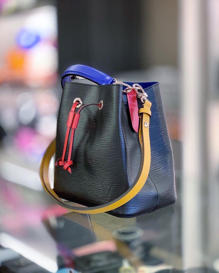 The Louis Vuitton Neonoe Bag Now Comes in 6 Colors of Epi Leather -  PurseBlog