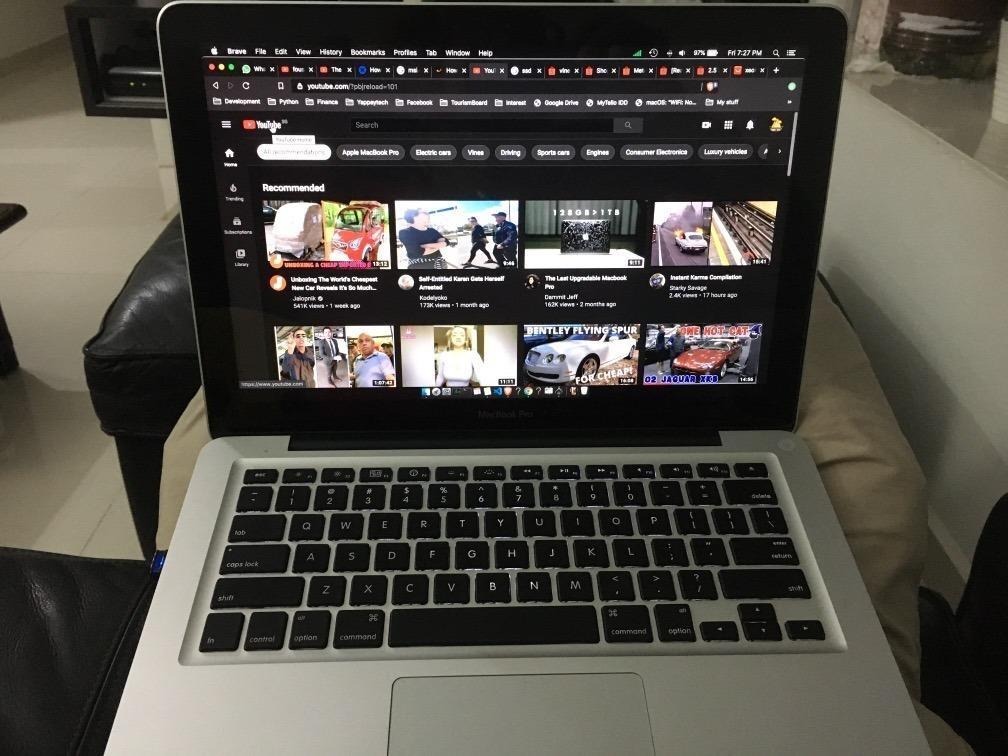 Macbook Pro 13 Mid 2010 New Battery Beautiful Condition Mac Book Pro Catalina Latest Macos Electronics Computers Laptops On Carousell