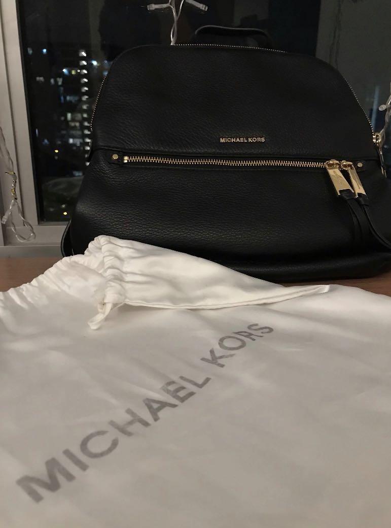 Michael Kors Rhea Medium Slim Leather Backpack AUTHENTIC Nego